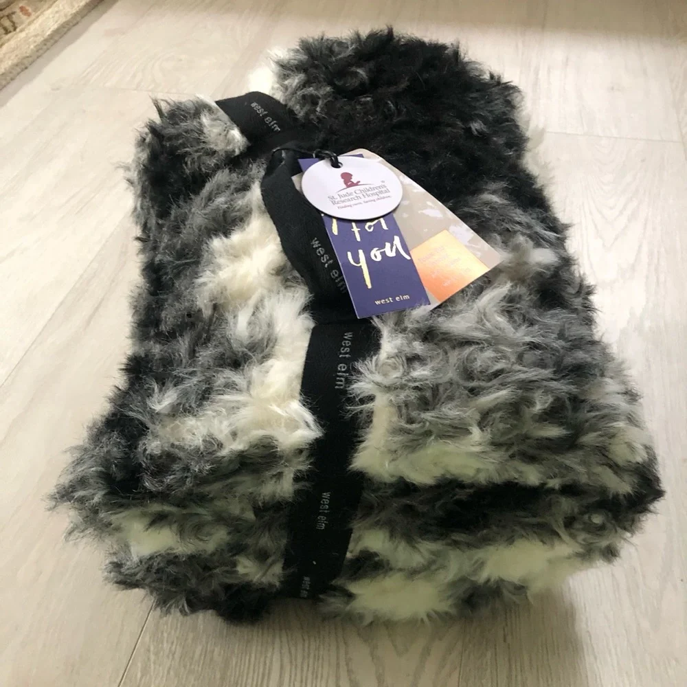 NWT West Elm Faux Fur Shearling Throw Blanket